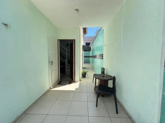 Imagem Casa para Venda em Praia Grande, Caiçara, 3 dormitórios, 1 suíte, 1 banheiro, 2 vagas