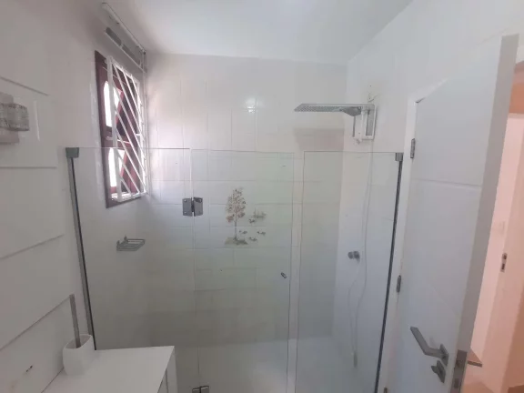 Imagem Casa à Venda, 195 m2, 3 Dormitórios(1S), 4 Vagas , Itacorubi, Florianópolis/SC