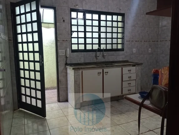 Imagem Casa Monte Alegre R$ 500.000 com 3 dormitórios, 3 vagas, piscina, churrasqueira - Ribeirão Preto - SP