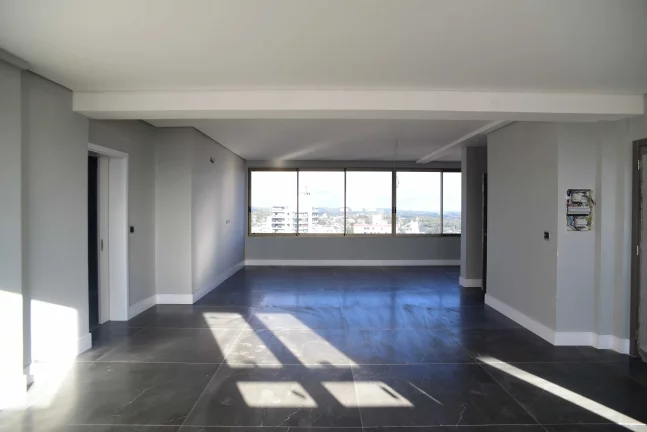 Imagem Apartamento alto padrão com 4 suítes e 2 vagas de garagem em Passo Fundo/RS