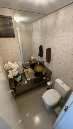 Imagem Apartamento com 1 suíte master e 1 demi próximo ao passeio São Miguel em Balneário Camboriú