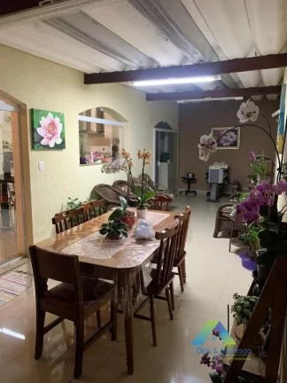 Imagem Sobrado alto Padrão, 5 suites,5 vagas de garagem área gourmet excelente localização.