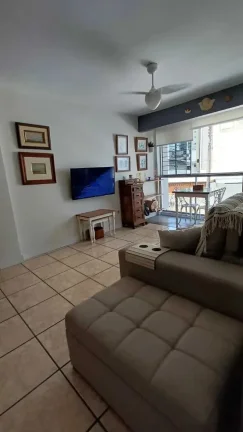 Imagem Apartamento com 2 dormitórios sendo 1 suíte e 1 vaga no Centro de Balneário Camboriú/SC