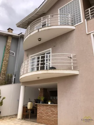 Imagem Casa à venda em Condomínio no Bairro do Caxambu em Jundiaí