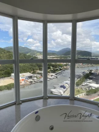 Imagem Frente ao Mar para Venda em Balneário Camboriú / SC no bairro Centro