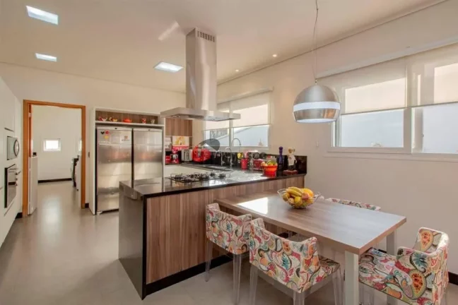 Imagem Sobrado à venda 4 Quartos, 4 Suites, 6 Vagas, 550M², Jardim São Caetano, São Caetano do Sul - SP