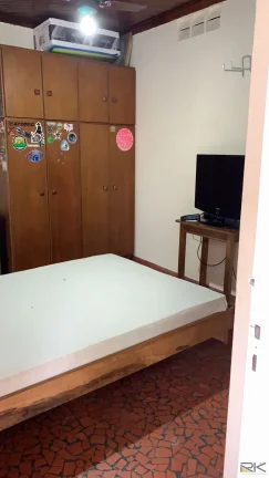 Imagem CASA NO BAIRRO DO ITAGUÁ COM 5 DORMITÓRIOS SENDO 2 SUÍTES,2 BANHEIROS SOCIAL,VARANDA COM CHURRASQUEIRA