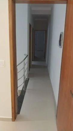 Imagem Casa Sobrado, 3 dormitórios( 1 suíte), 2 vagas, Jardim das Indústrias, Sjc.