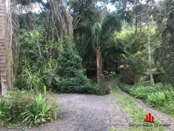 Imagem Chácara com 4,5 Ha a Venda no Vale Dos Melos em Campos Do Jordão - SP.