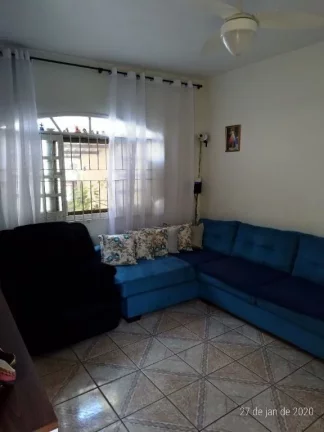 Imagem Sobrado com 4 dormitórios à venda, 183 m² por R$ 600.000,00 - Cidade Kemel - Poá/SP