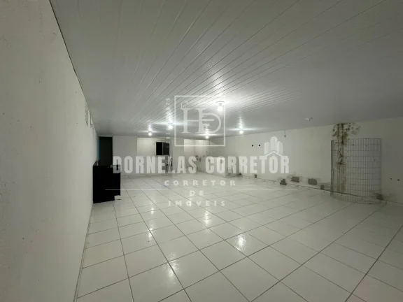 Imagem Oportunidade Única! Vende-se Ponto Comercial com 3 Andares