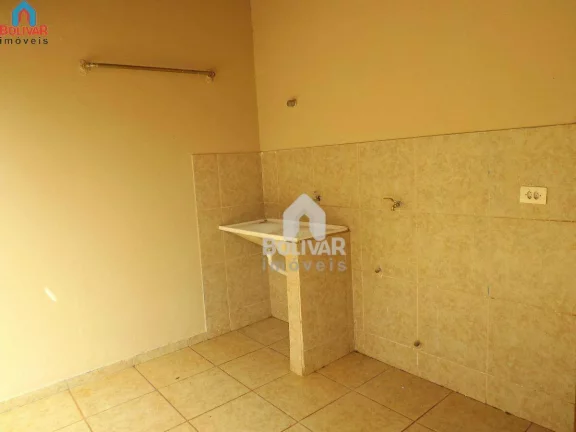 Imagem Casa com 2 dormitórios à venda, 99 m² por R$ 300.000,00 - Setor Nossa Senhora da Saúde - Itumbiara/GO