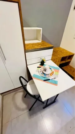 Imagem Apartamento para locação em Sorocaba-SP, bairro Caputera: 1 quarto, 1 sala, 1 banheiro, 1 vaga, 42m². Venha conferir!