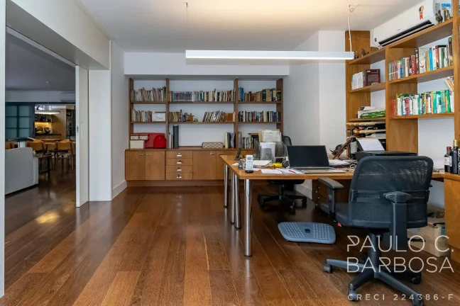 Imagem Higienópolis Venda - 3 Dormitórios (2 Suítes) - 2 Vagas - Mobiliado - 270m²