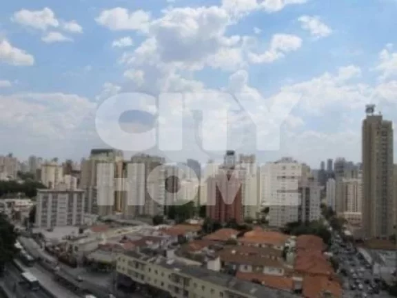 Imagem Cobertura com 380m² na Vila Nova Conceição. Amplo living em madeira tábuas de ipê em "L" para 0...