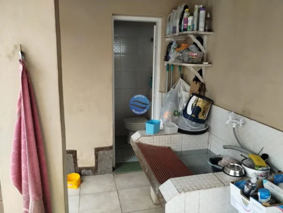 Imagem Casa a venda em Santos no Embaré, tipo raro, oportunidade.