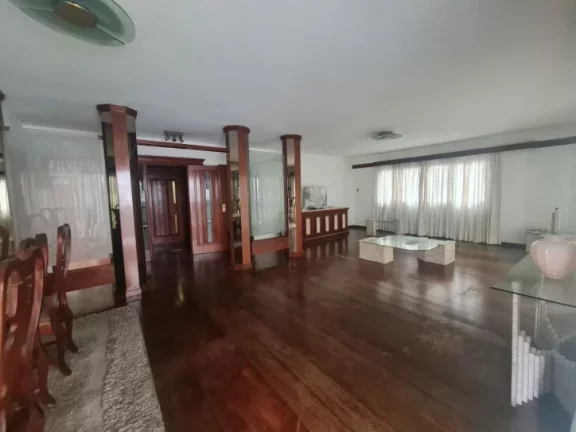 Imagem Apartamento Boqueirão 1 Quadra da praia com 3 dormitórios à venda, 246 m²Boqueirão - Santos/SP