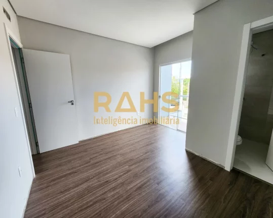 Imagem Sobrado Geminado Novo situado no bairro Bucarein, próximo ao Shopping Big! Em torno você vai encon...