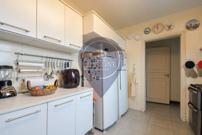 Imagem Apartamento à venda em Moema, São Paulo-SP, 3 quartos, 3 suítes, 2 salas, 3 banheiros, 3 vagas, 202m².
