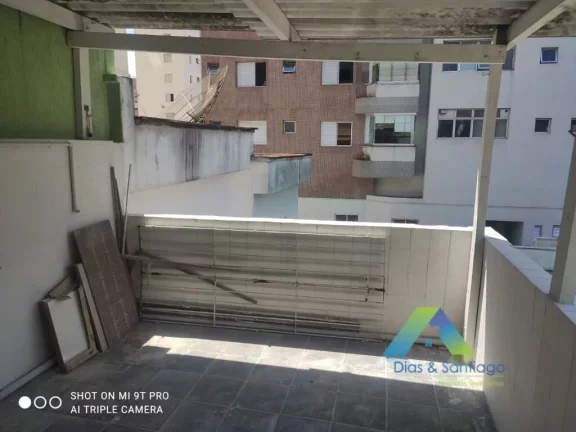 Imagem VILA MARIANA Sobrado 250 metros, 4 dormitórios, a poucos minutos da estação do metro Santa Cruz ótima localização e valor !!!