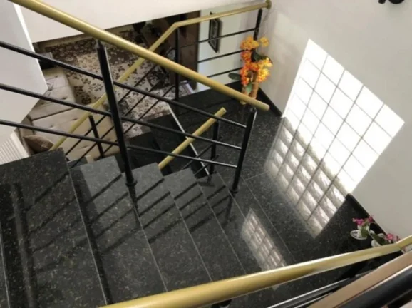 Imagem Casa em condomínio para Venda por R$1.300.000,00 com 252m², 4 dormitórios, 3 suites e 4 vagas - Convívio residencial santana, Arujá / SP - Cód. BDI37044