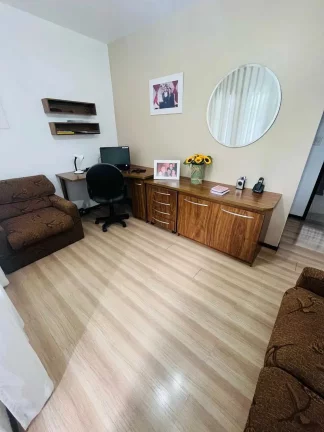 Imagem Casa com 2 dormitórios sendo 1 suíte e 10 vagas sendo 3 cobertas - Costa e Silva | Joinville/SC
