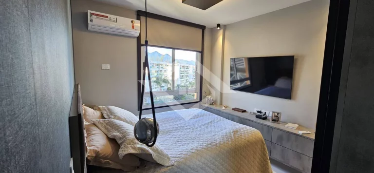 Imagem Apartamento 100m², 2 Quartos, Totalmente Reformado – Sol da Manhã