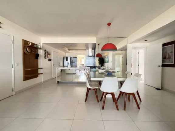 Imagem Apartamento à Venda em Riviera de São Lourenço - Módulo 3 Módulo 03: 3 Quartos, 2 Suítes, 3 Salas, 2 Vagas, 168m² de Luxo à Beira-Mar!