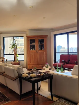 Imagem Apartamento 200 M², 4Q, 3 Suítes, 5 Banheiros, 3 Vagas, Varanda Gourmet, Academia, Piscina, Salão de Festas, Lareira, Playground.