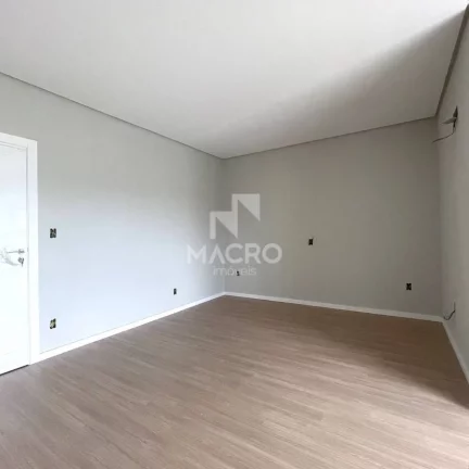 Imagem Sobrado alto padrão | Barra do Rio Cerro | 4 suítes | 225m²