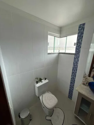 Imagem Casa com 3 dormitórios sendo 1 suíte e 4 vagas de garagem em Balneário Camboriú/SC