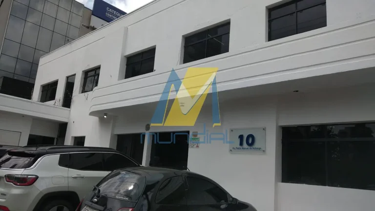 Imagem Prédio Inteiro com Loja de Frente para Avenida - Estrutura Ampla