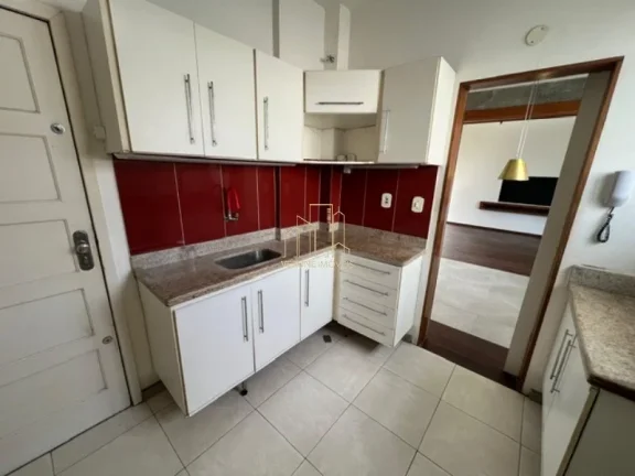 Imagem PITUBA | 3/4 sendo 1 suíte | 125m² | Nascente | 2 vagas soltas | Reformado