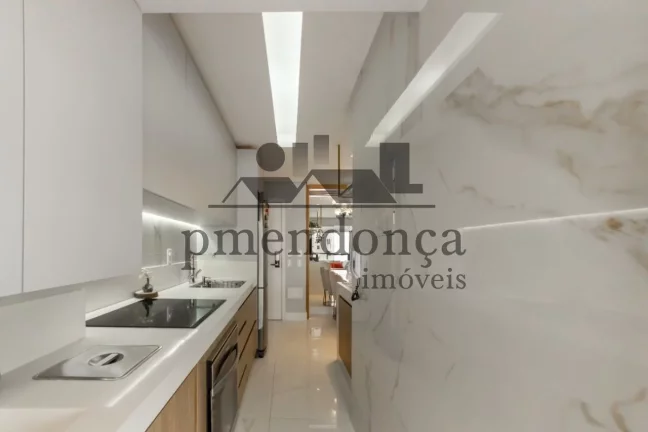Imagem Apartamento mobiliado na João Moura com 60m², 1 suíte e 1 vaga.