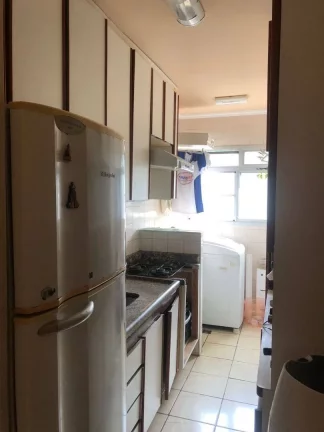 Imagem Apartamento com 2 dormitórios à venda, 50 m² por R$ 170.000,00 - Cidade São Jorge - Santo André/SP