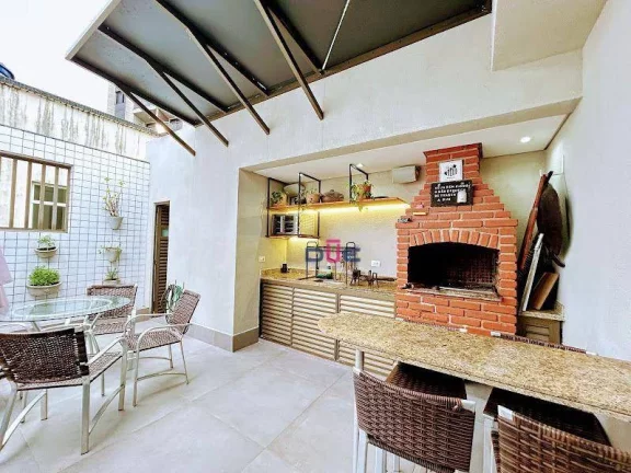 Imagem Casa com 3 dormitórios à venda, 170 m² por R$ 1.700.000,00 - Embaré - Santos/SP