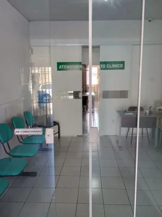 Imagem Ponto Comercial em Sorocaba-SP: Locação na Vila Hortência com 3 salas, 1 banheiro e 220m² de área!