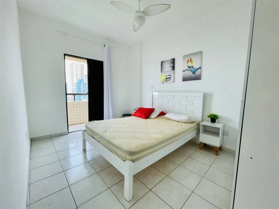 Imagem Apartamento 2 dormitórios com sacada vista mar em Praia Grande