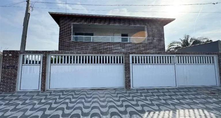 Imagem CASA COM 44.99 m² - JAPURÁ - PRAIA GRANDE SP