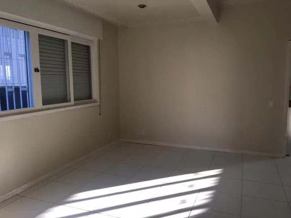 Imagem Excelente Casa Residencial/ Comercial de 2 pavimentos 306m² em São Leopoldo