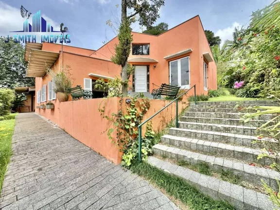 Imagem Casa integrada, com vista, árvores frutíferas no miolo da Granja Viana