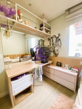 Imagem Linda casa com no condomínio Terra nova