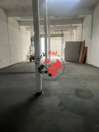 Imagem Galpão em local estratégico.400m² de área útil com WC masculino, feminino e escritório, Vila guiomar , Santo Andre