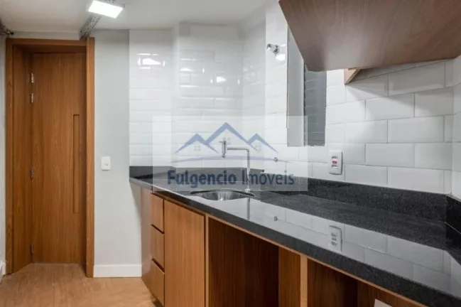 Imagem Laje Comercial com 170 m² para alugar na Rua Funchal - Vila Olímpia