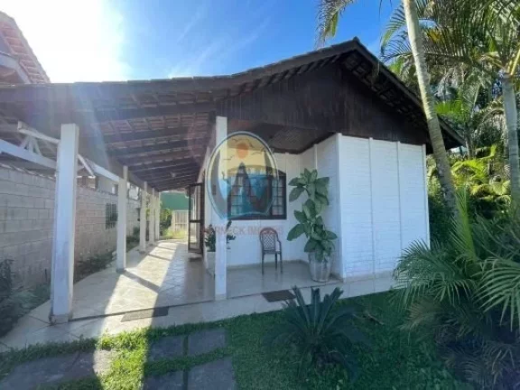Imagem Imperdível oportunidade! Casa à venda em Ubatuba-SP, Rodovia Oswando Cruz, 3 quartos, 2 suítes, 2 salas, 1 banheiro, 133m².