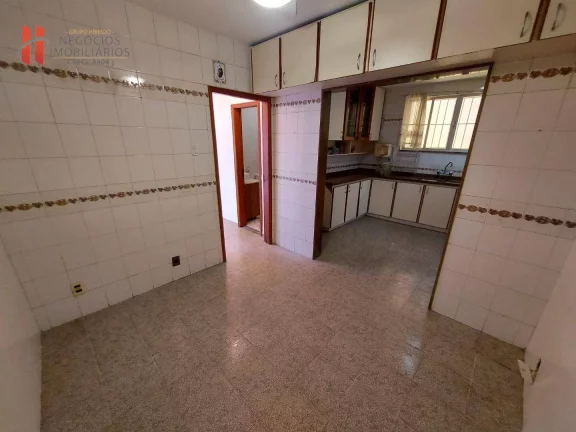 Imagem INCRÍVEL CASA TRIPLEX NO JARDIM 25 DE AGOSTO.