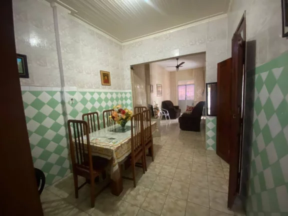 Imagem Casa à Venda no Siqueira Campos - 4 Quartos, 2 Suítes, 170m² - Oeste