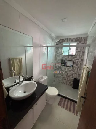 Imagem Casa com 3 dormitórios à venda, 120 m² por R$ 650.000,00 - Nova São Pedro - São Pedro da Aldeia/RJ