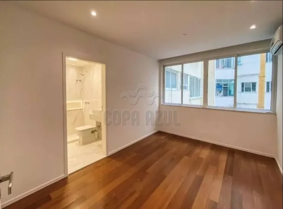 Imagem Copacabana - Residencial › Apartamento com 3 quarto(s) a Venda