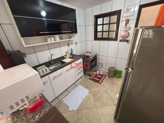Imagem Casa com 2 dormitórios à venda, 77 m² por R$ 320.000,00 - Peró - Cabo Frio/RJ